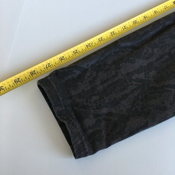 LOFT ~ Julie fit snakeskin print Skinny Jeans - Picture 8 of 8